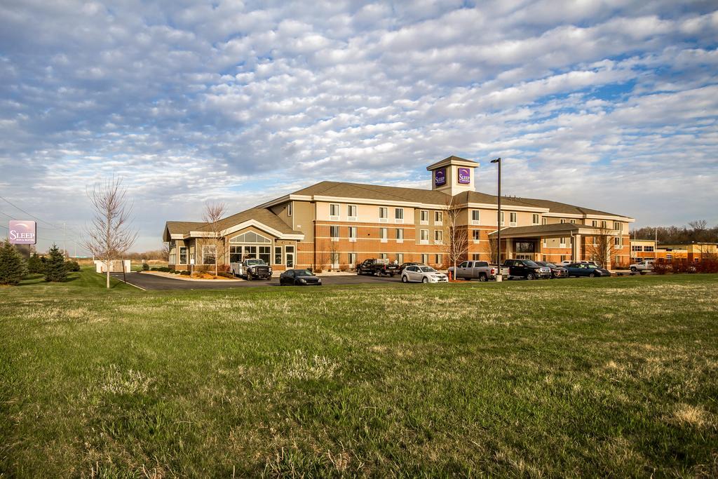 Sleep Inn & Suites Madison Exterior photo